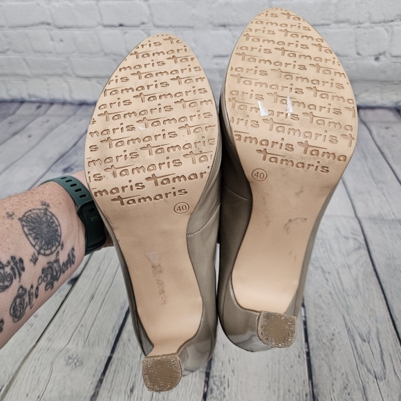 TAMARIS | neutral beige faux patent/vegan pump heels - Picture 8 of 11